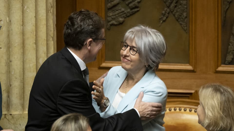 Elisabeth Baume-Schneider von der SP und Albert Rösti von der SVP wurden heute in den Bundesrat gewählt.