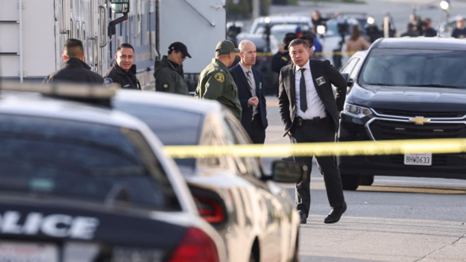 Am Samstag tötete ein Mann in einem Tanzstudio bei Los Angeles elf Menschen und sich selbst.