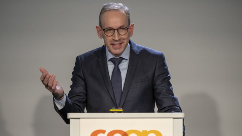 Coop-Chef Philipp Wyss vermeldet für das Jahr 2022 einen Gewinn von 562 Millionen Franken.