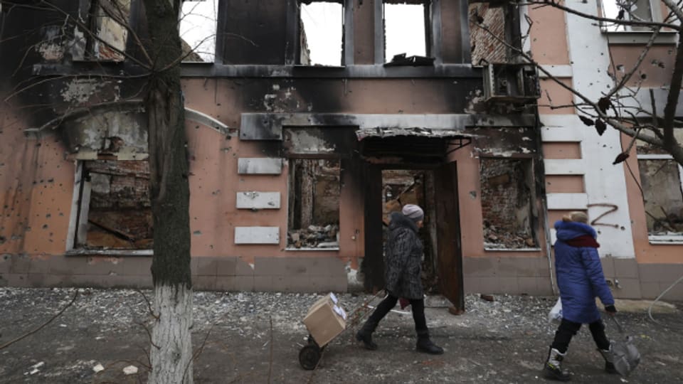Die Stadt Isjum in der ukrainischen Region Charkiw gilt als befreit - doch die Zerstörung ist immens.