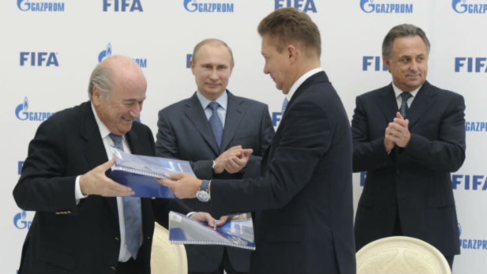 Viele gemeinsame Interessen: Fifa-Boss Blatter, Russlands Präsident Putin, Gazprom-CEO Miller und Russlands Sportminister Mutko (Sept. 2013).