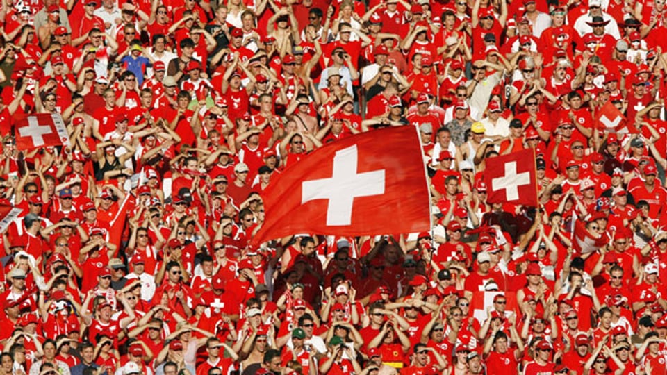 Schweizer Fans an der WM 2006 in Deutschland am Spiel gegen Frankreich.