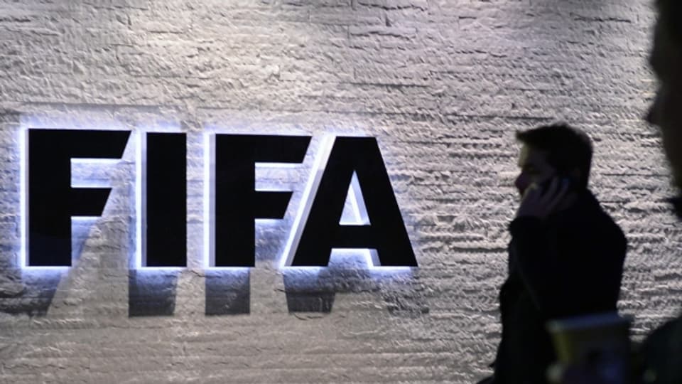 Der FIFA-Hauptsitz in Zürich am 2. Dezember, einen Tag vor den jüngsten Verhaftungen von FIFA-Funktionären im Zürcher Hotel Baur au Lac.