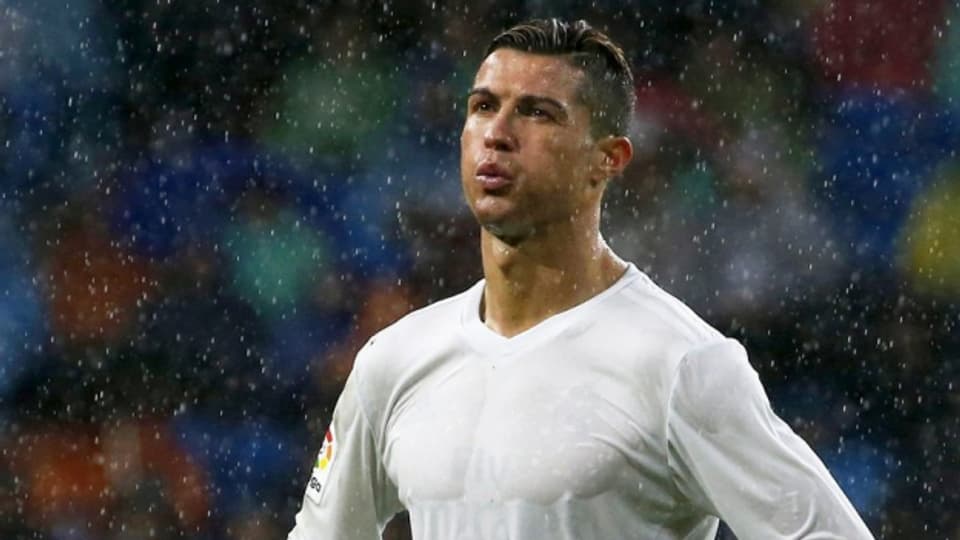 Fussball-Star Ronaldo soll viele Milionen nicht versteuert haben, auch mit Hilfe eines Schweizer Bankkontos