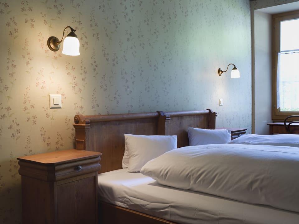 In den schweizer Hotels bleiben im Moment viele Betten leer.