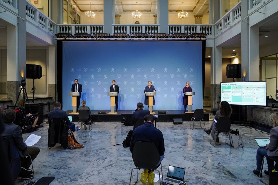 Bild einer Pressekonferenz in Oslo