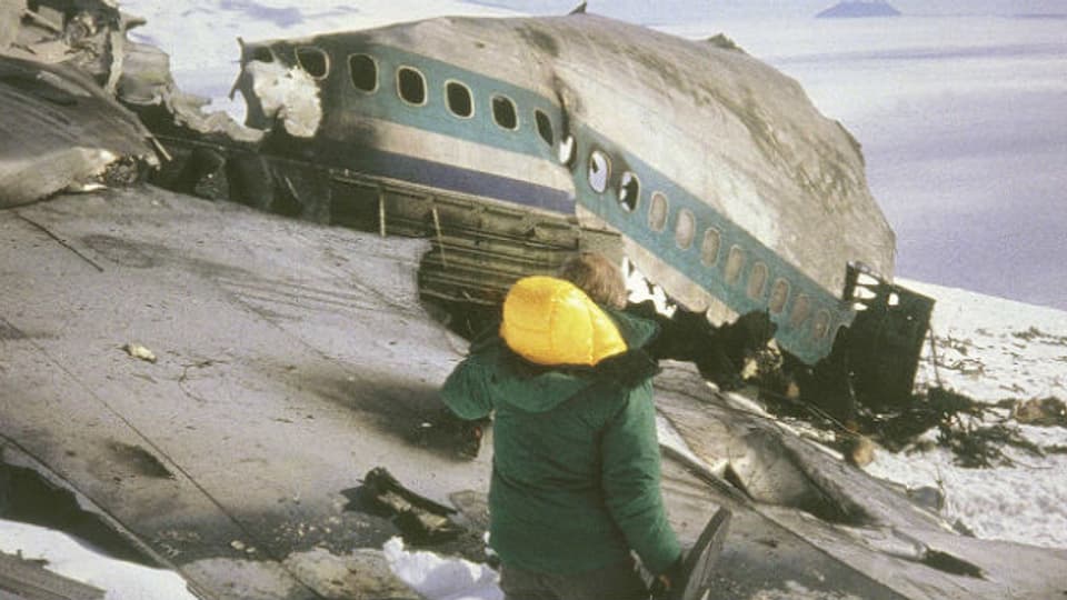 Die Trümmer des Flugzeugs am Mount Erebus