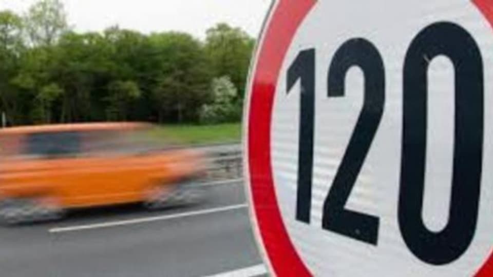 Vor 32 Jahren wurde auf Schweizer Autobahnen Tempo 120 eingeführt.