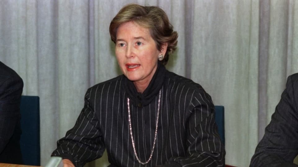 Bundesrätin Elisabeth Kopp erklärt ihren Rücktritt