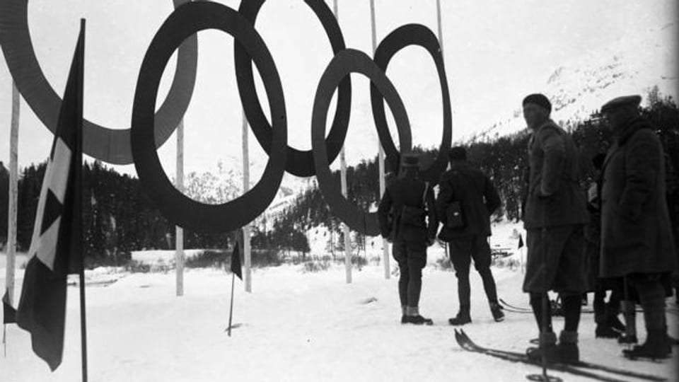 Die Olympischen Ringe 1928 in St. Moritz