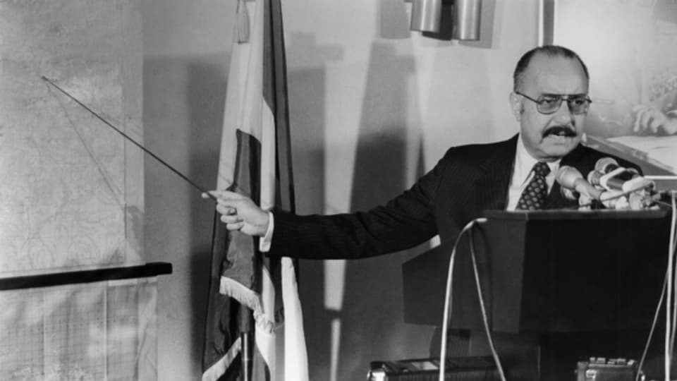 Nicaraguas Diktator Anastacio Somoza bei einer Pressekonferenz in Managua, 1979