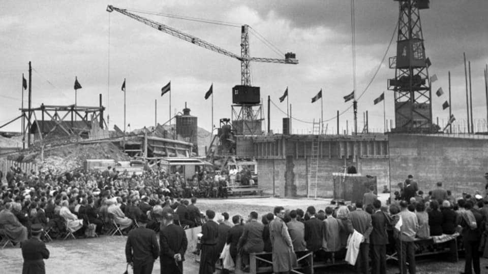 Grundsteinlegung für das Cern am 10.6.1955
