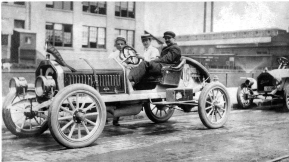 Louis Chevrolet in einem Buick im Jahr 1900