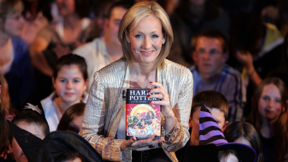 J.K. Rowling stellt am 21. Juli 2007 in London das letzte Buch der Harry Potter-Reihe vor