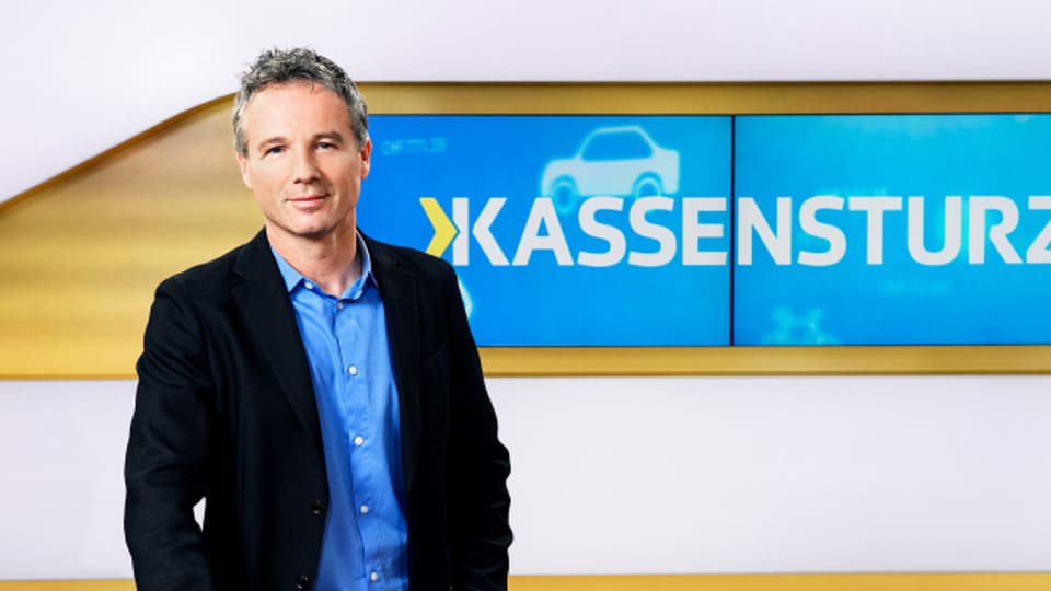 Moderiert am 21. Dezember 2021 seine letzte Sendung: Kassensturz-Moderator Ueli Schmezer.