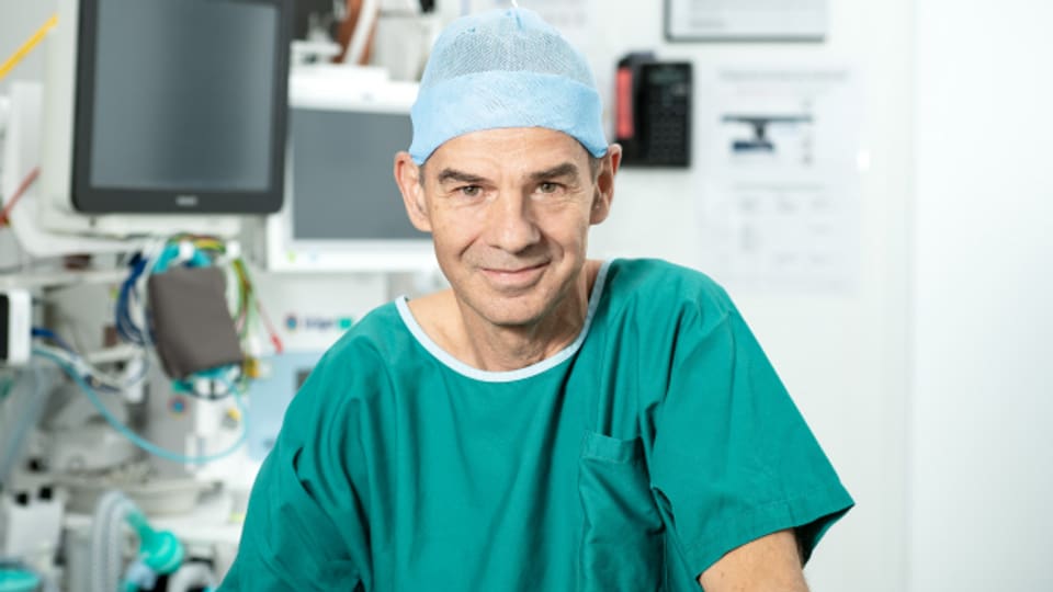 Herzchirurg René Prêtre geht Ende Juni in Pension.