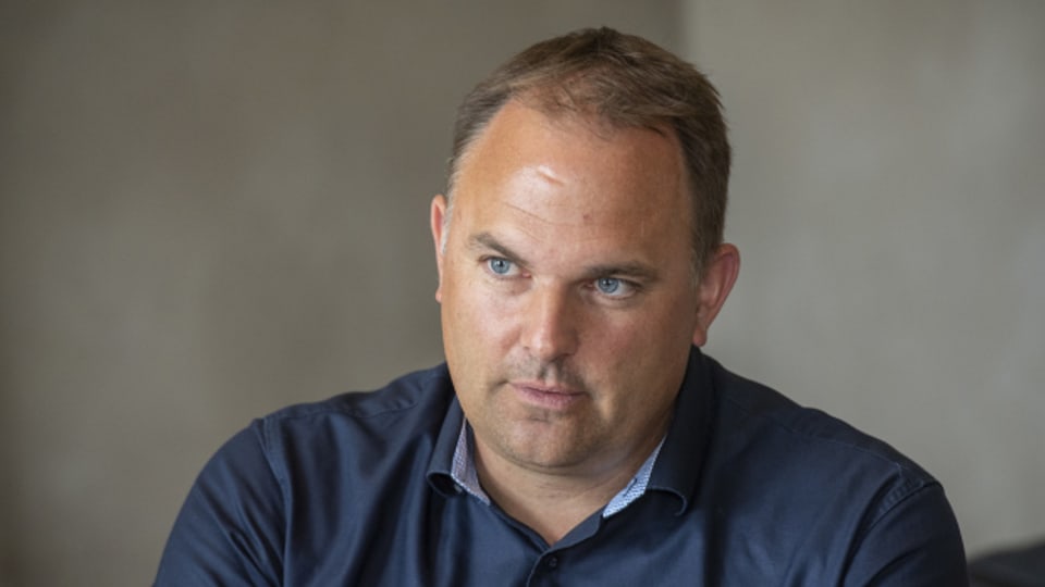 Marcel Dettling ist Nationalrat und Vizepräsident der SVP Schweiz.