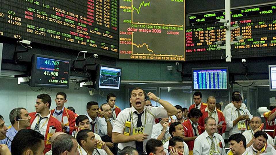 Spekulieren ist gefährlich, vor allem mit Währungen. Börse von Sao Paulo in Brasilien.