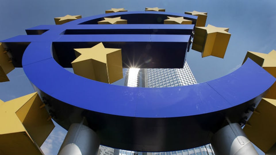 Die EZB senkt den Leitzins auf ein Rekordtief.