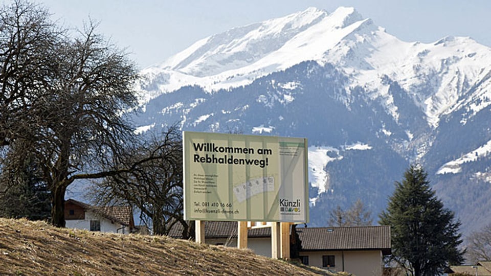 Es wird teurer, ein Eigenheim zu erwerben. Projekt für eine Einfamilienhaus Überbauung in Igis im Churer Rheintal.