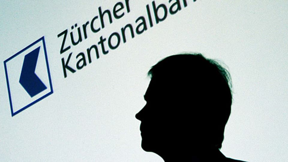 Martin Scholl, der Chef der Zürcher Kantonalbank, gibt sich an der Medienkonferenz in Zürich betont gelassen.