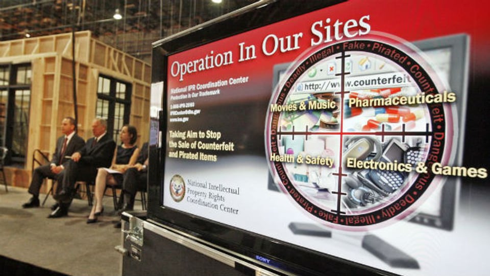 An einer US-Veranstaltung gegen Internet-Piraterie und Urheberrechts-Verletzungen im Internet am 30. Juni 2010.