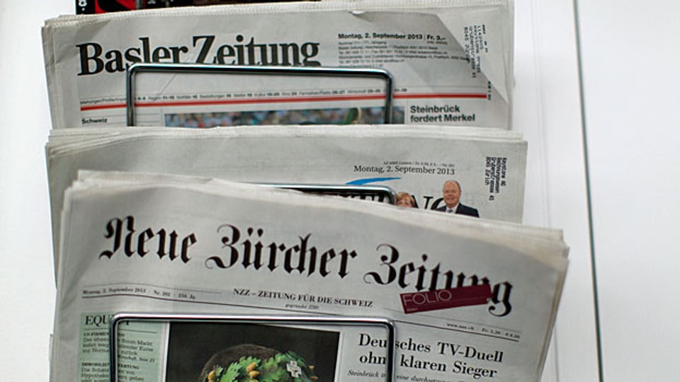 Gedruckte Zeitungen verlieren LeserInnen - und die Übrigbleibenden vielleicht bald guten Journalismus.