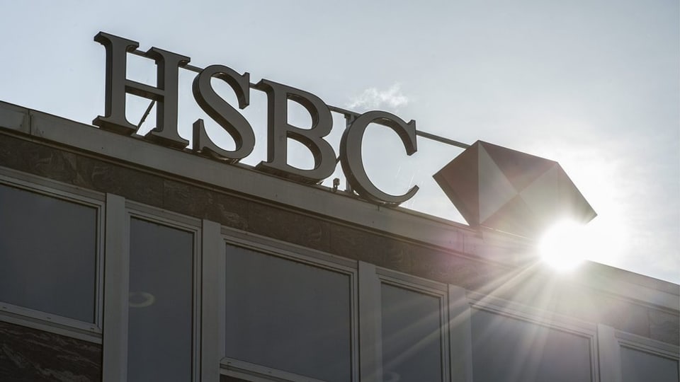 Die Schweizer Filiale der HSBC soll zu ihren Kunden Personen gezählt haben, die mit Waffen und Drogen handelten.