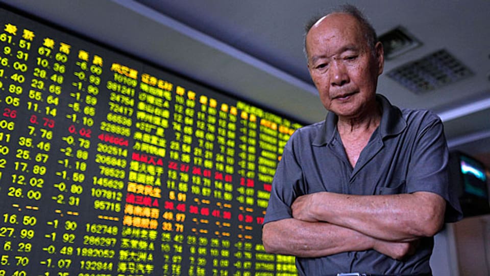 Chinas Börsen haben den grössten Tagesverlust seit acht Jahren erlebt.