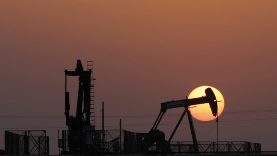 Eine gemeinsame Senkung von Öl-Fördermengen würden den Ölpreis wieder anheben.