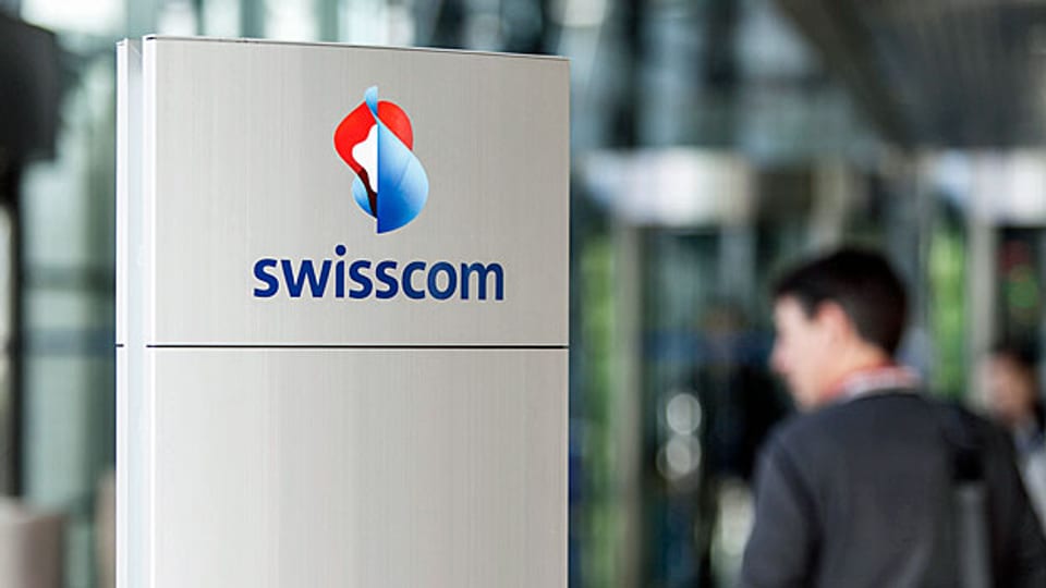 Die Gewerkschaft Syndicom bezeichnet den geplanten Stellenabbau bei der Swisscom als «harten Schlag» für die Betroffenen.