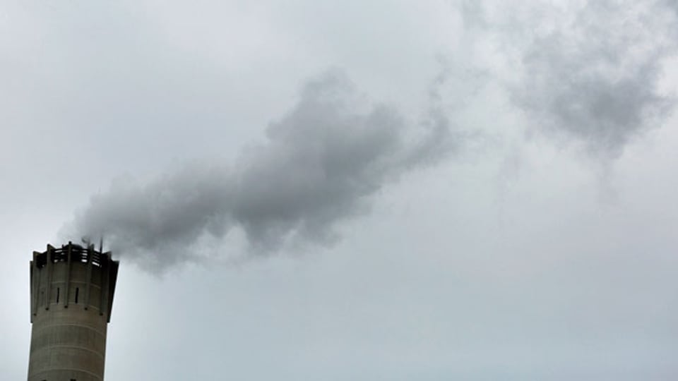 Ein zentrales Instrument zur Erreichung der gesetzlichen Klimaschutzziele ist die CO2-Abgabe. Sie wird auf fossilen Brennstoffen wie Heizöl oder Erdgas erhoben.