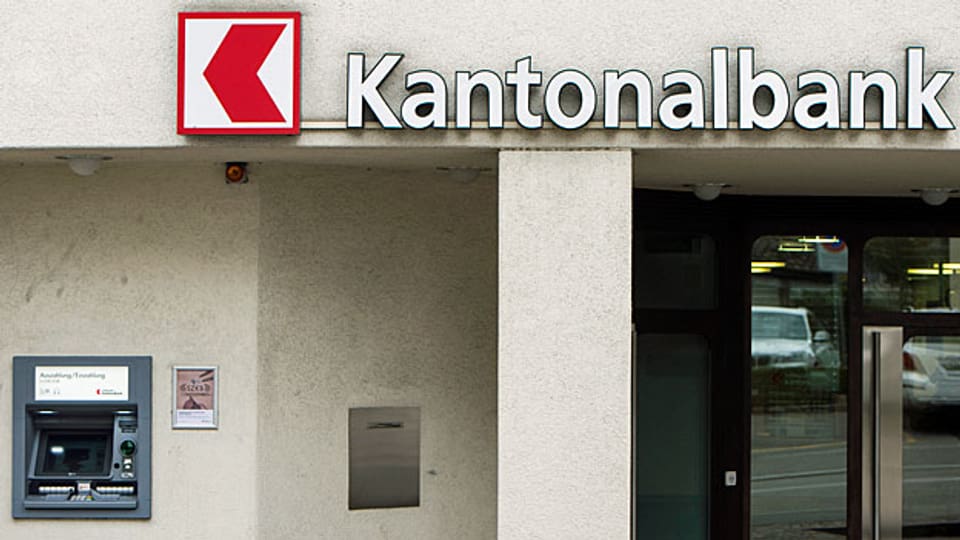 Die Schwyzer Kantonalbank hat bisher vier von ihren insgesamt 27 Filialen im Kanton geschlossen.