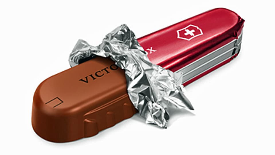 Am Ende sei das Swissness-Gesetz ein Gesetz zum Schutz der Schweizer Landwirtschaft geworden – anstatt ein Gesetz zum Schutz von Schweizer Qualität, Innovation und Handwerksgeschick, sagt der junge Bümplizer Chocolatier, der unter anderem die Schweizer Schokoladen-Taschenmesser produziert.