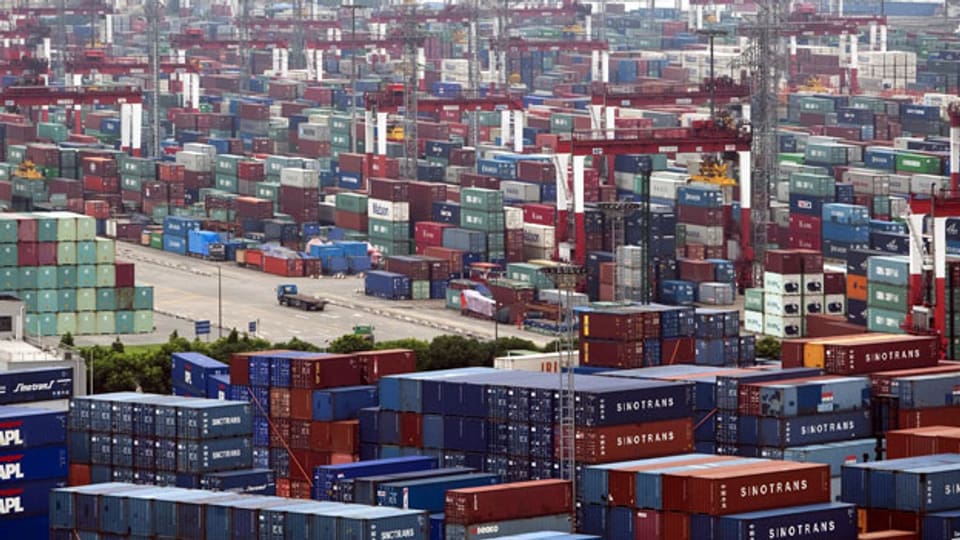 Containerhafen in Shanghai. Symbolbild.