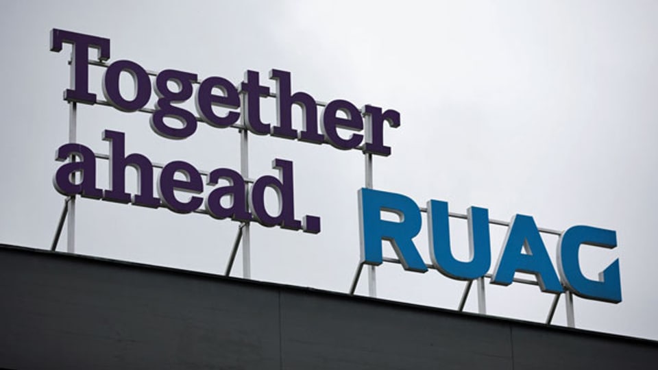 Das Logo der Ruag am Standort in Emmen.