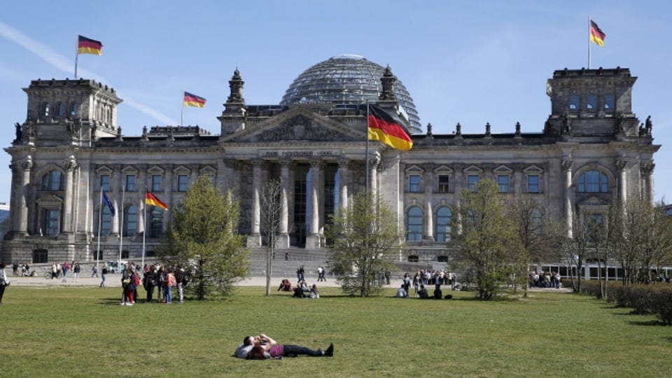 Seit 1999 ist das Reichstagsgebäude in Berlin wieder Sitz des deutschen Bundestags.