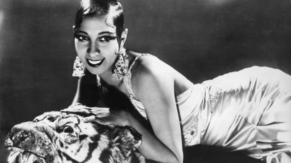 Josephine Baker schaffte Mitte der 1920er Jahre den Durchbruch als Nackttänzerin.