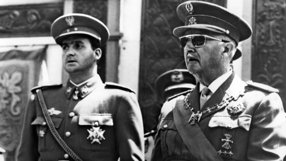Francisco Franco mit dem Thronfolger Juan Carlos.