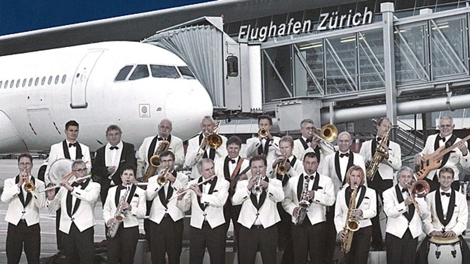 Das Orchester Flughafen Zürich wird geleitet vom Komponisten, Arrangeur und Solotrompeter Andreas Kessler.