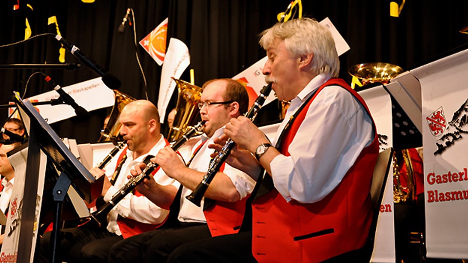 Die Gasterländer Blasmusikanten spielen zum 20-Jahr-Jubiläum der IG Schweizer Blaskapellen ISB.