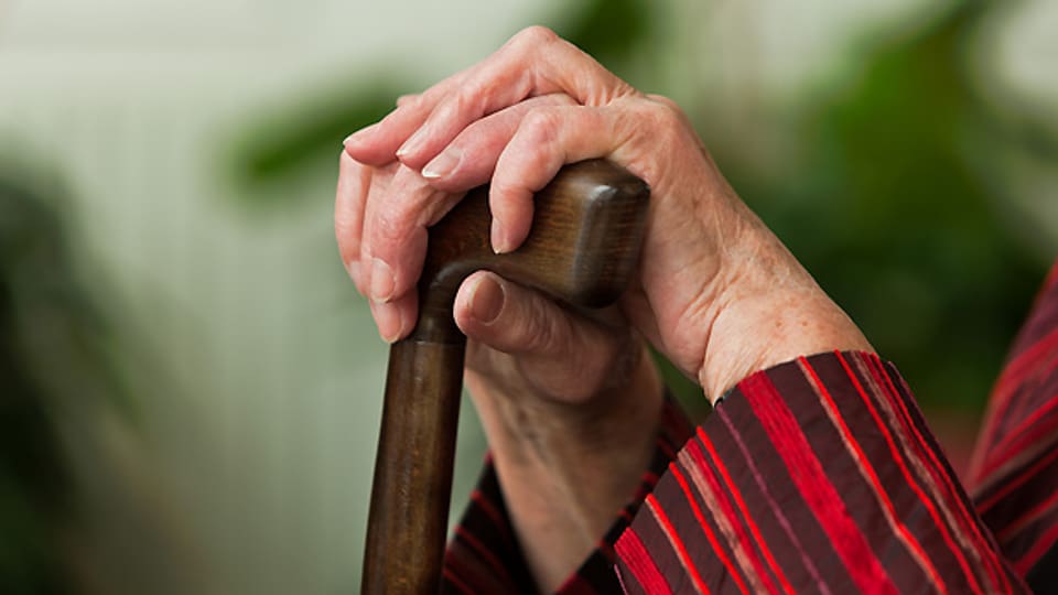 Schon vor Einführung der AHV hat die «Stiftung für das Alter» bedürftige Rentnerinnen und Rentner finanziell unterstützt (Symbolbild).
