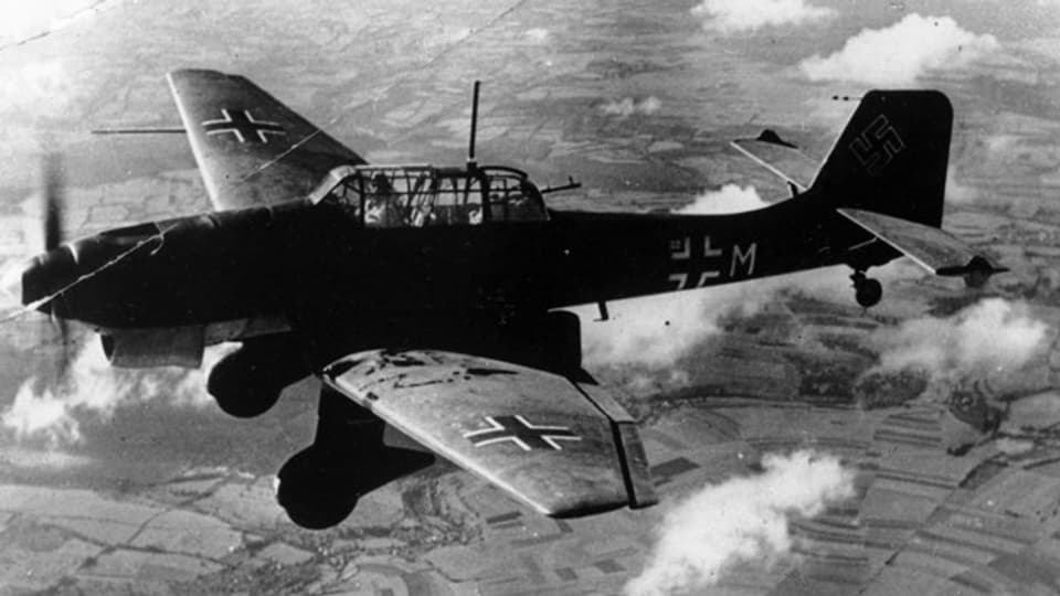 Deutscher Bomber im Einsatz während des zweiten Weltkriegs.