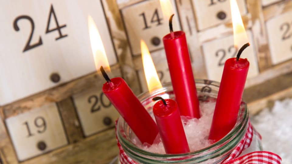 24 kleine Geschenke als freudige Überraschung in der Adventszeit.