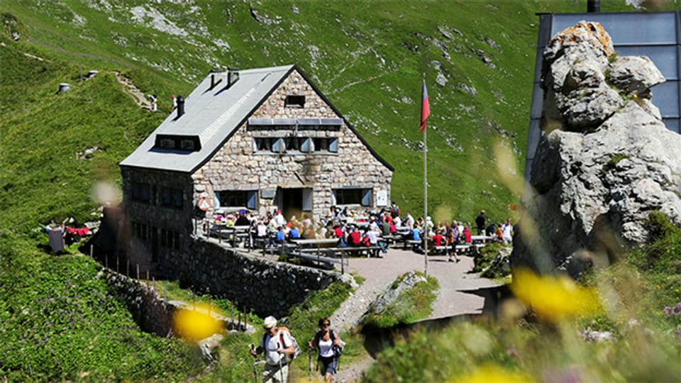 Die Pfälzerhütte auf 2108 m.ü.M, an der Grenze zwischen Liechtenstein und Österreich.