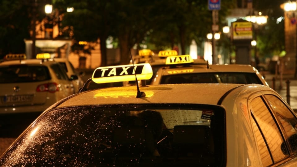 Taxis stehen rund um die Uhr bereit