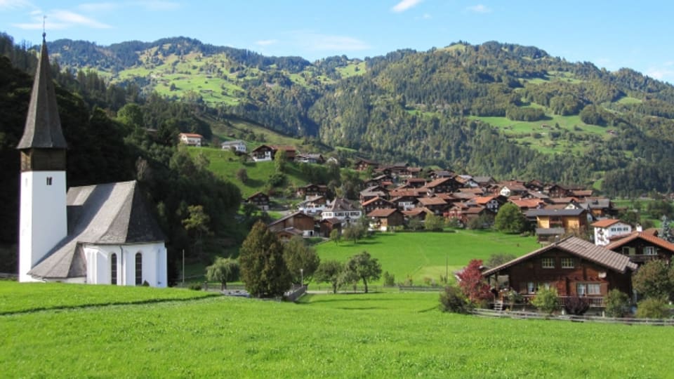 Wer «Poläwasä» oder «Poolawasa» sucht, wird in Jenaz im Kanton Graubünden fündig.