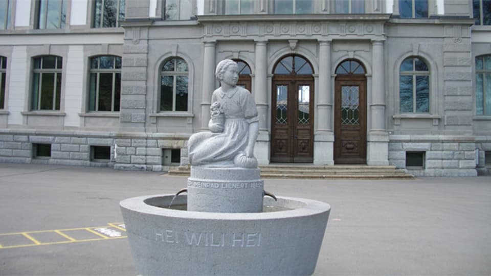 «Hei wili, hei»-Brunnen in Einsiedeln.