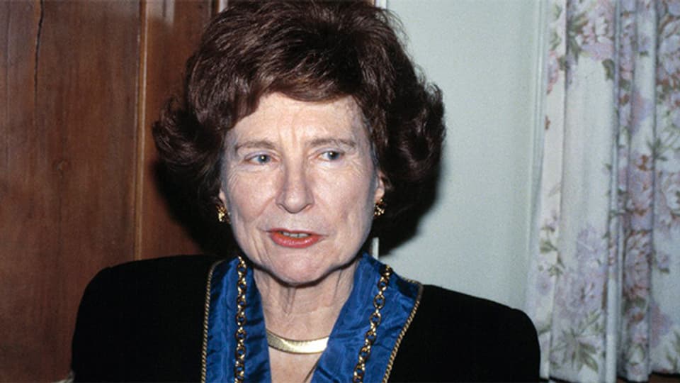 Die erfolgreiche Schweizer Kochbuchautorin und Wirtin Marianne Kaltenbach starb am 15. Oktober 2005.