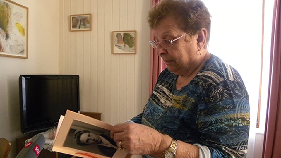 Die 80-jährige Rosalinde Rothen-Wolf ist in der Nähe von Stuttgart aufgewachsen und lebt heute in Laufen BL.